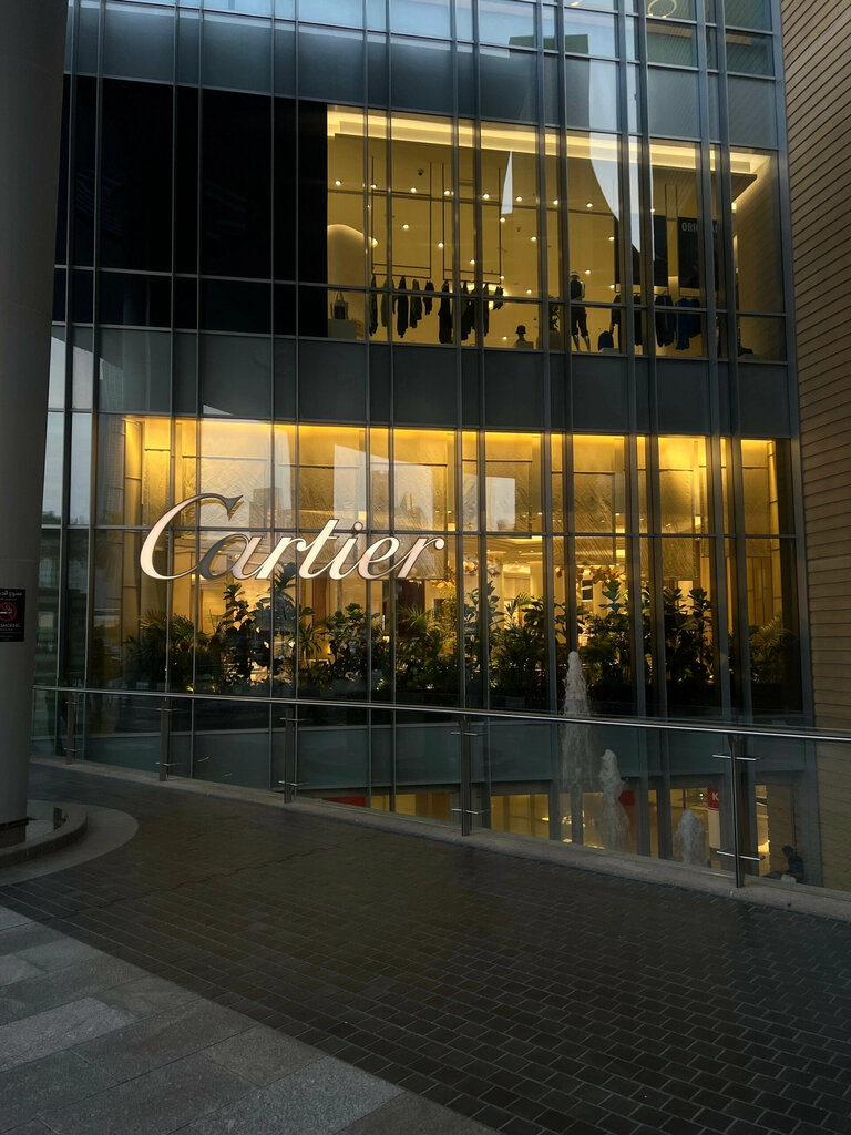 Jewelry store Cartier, Dubai, photo