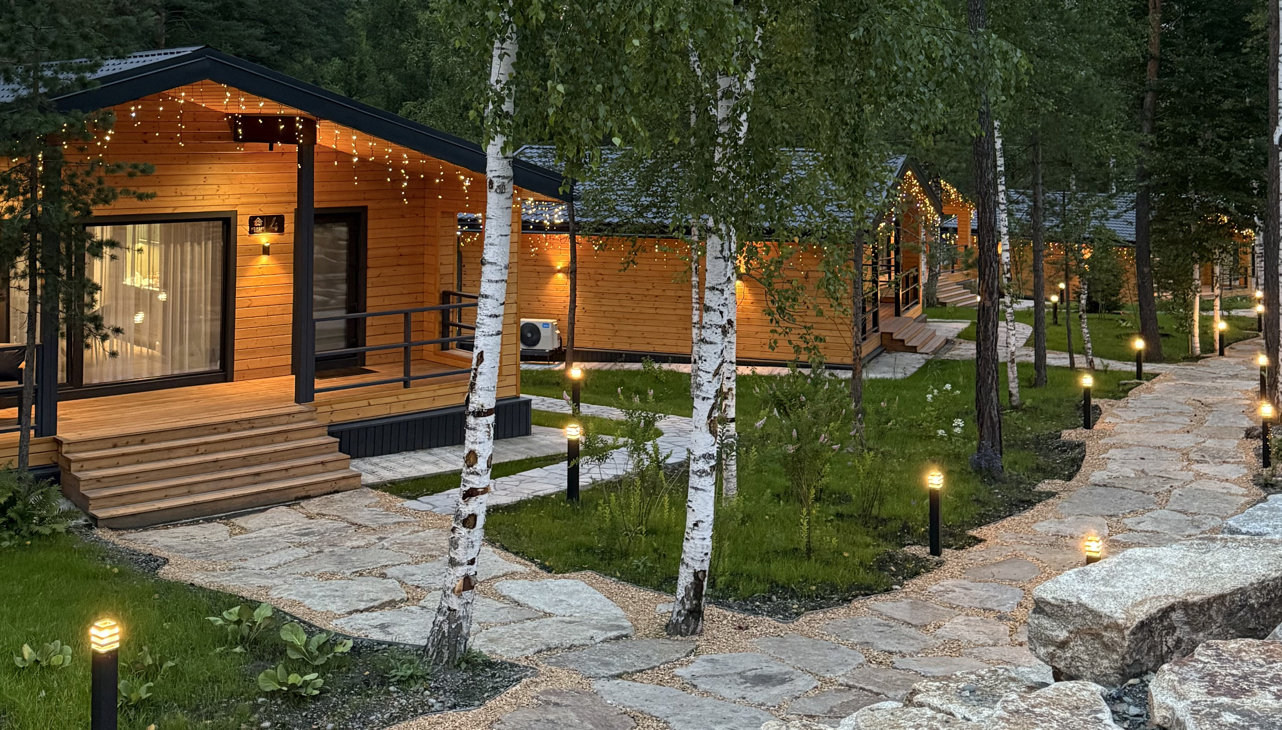 Фото Forest Green