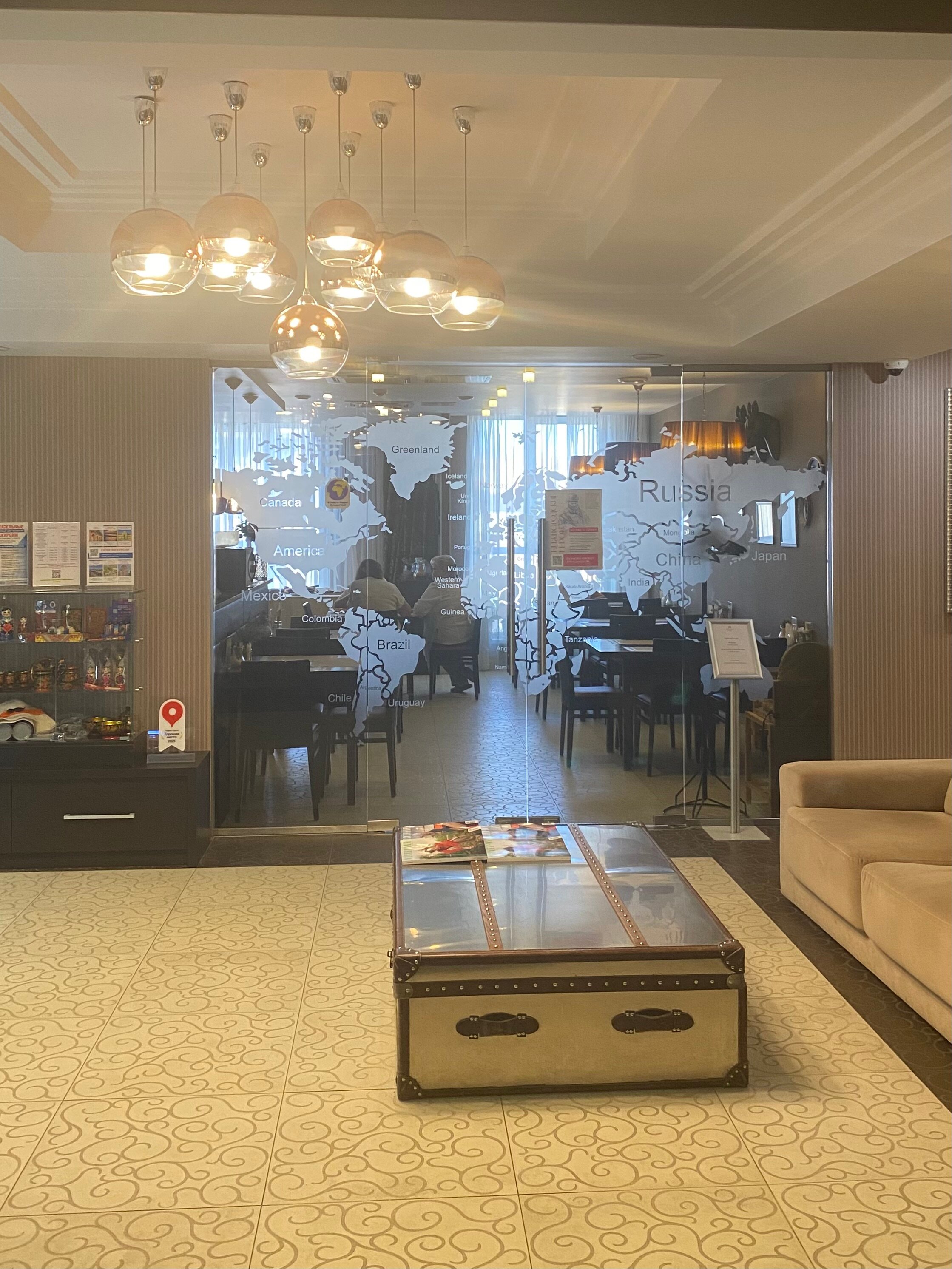 Фото Дипломат