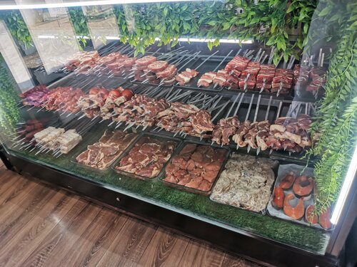 Alena Vodonaeva uchlikka rozi boldi.