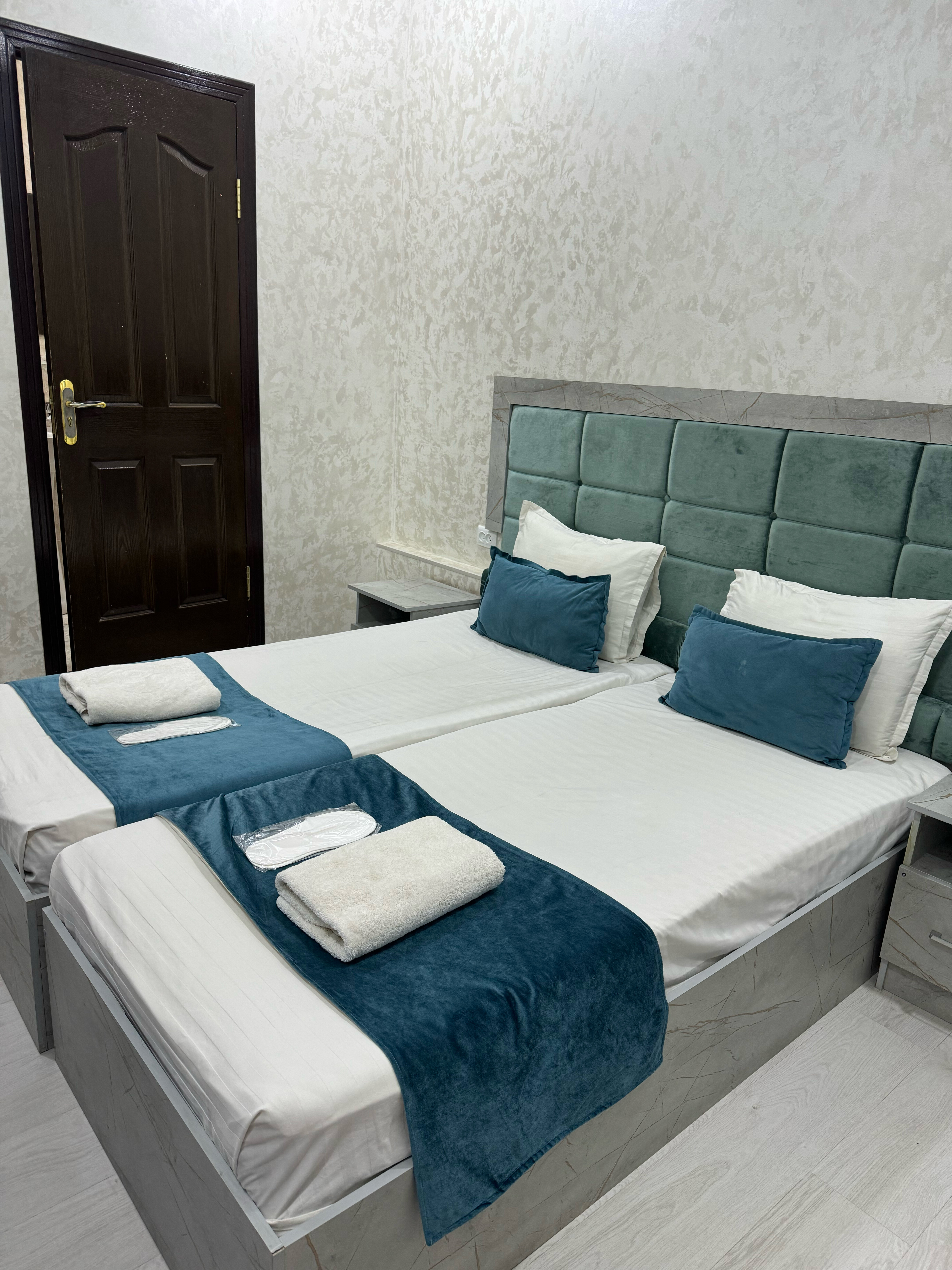 Фото Art Inn Hotel