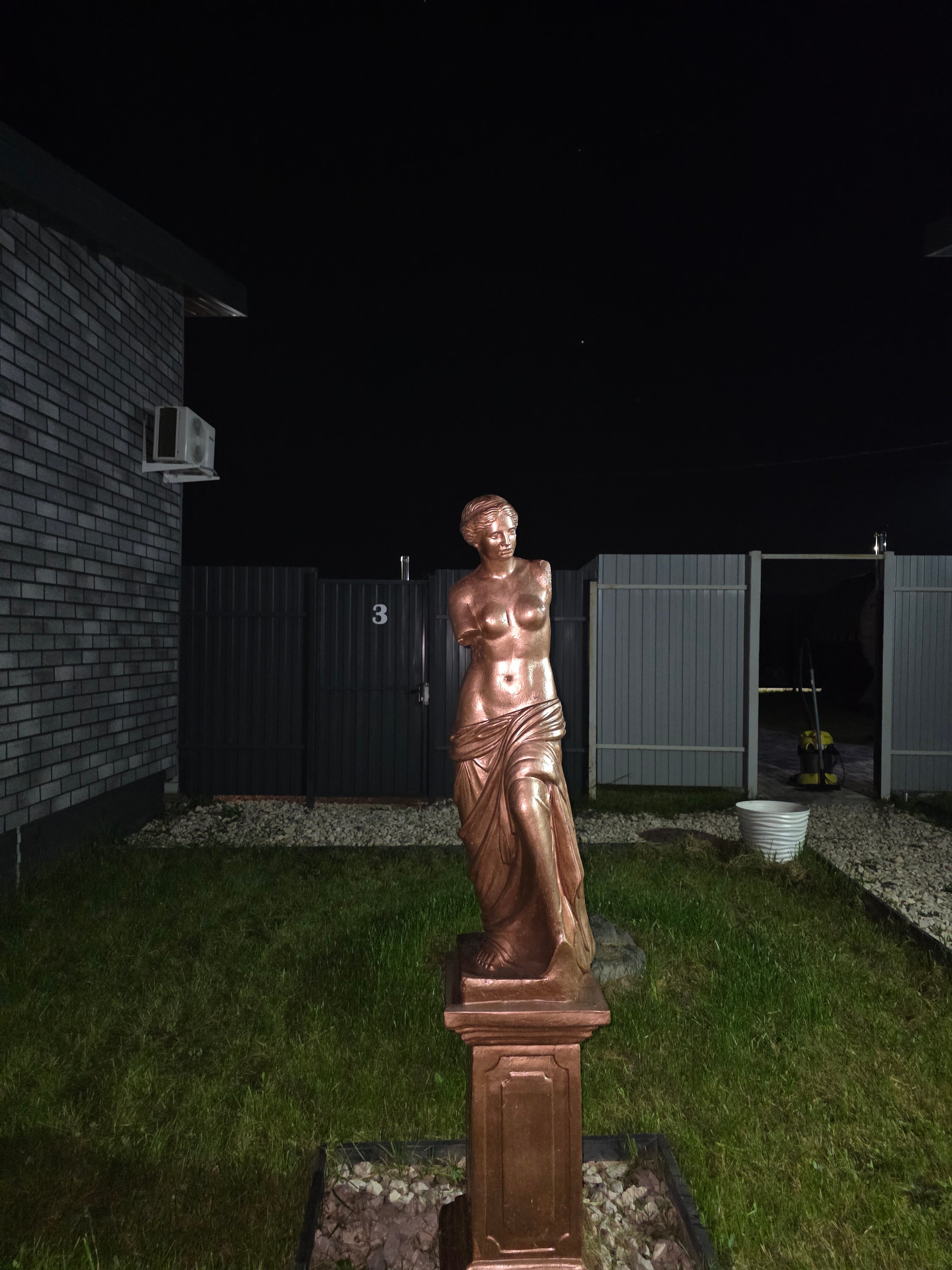 Фото SH Premium Home