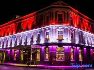 Гостиница The Cambridge Hotel