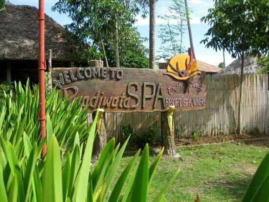 Hotel Crystal Paradise Resort, Palawan, photo