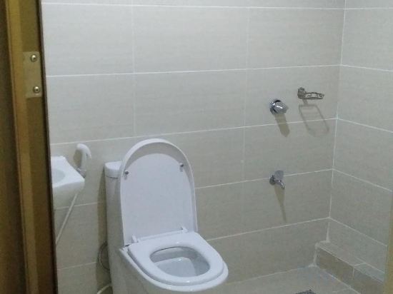 Фото Meaco Royal Hotel - Lipa