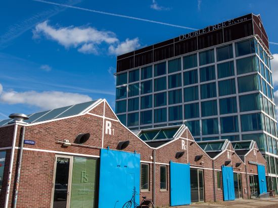 Фото DoubleTree by Hilton Hotel Amsterdam