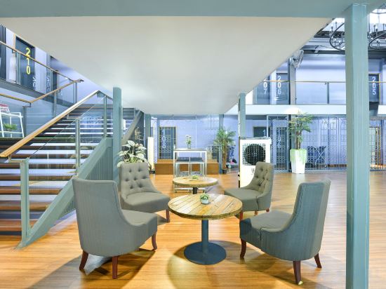 Фото Quayside Hotel