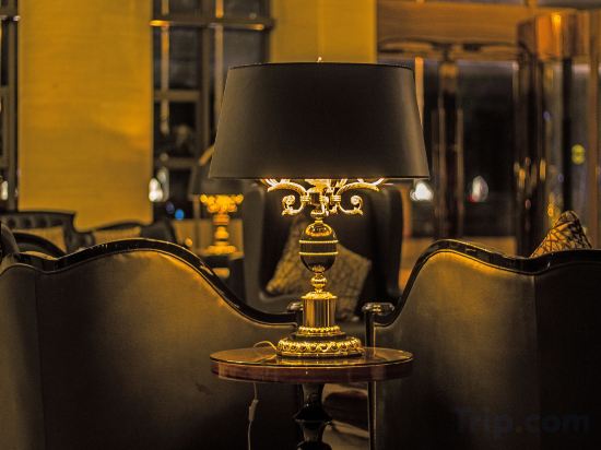 Фото Tang Palace Hotel