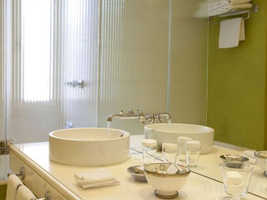 Фото The Albatroz Hotel