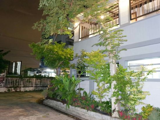 Фото Oyo 691 Donmuang Boutique House