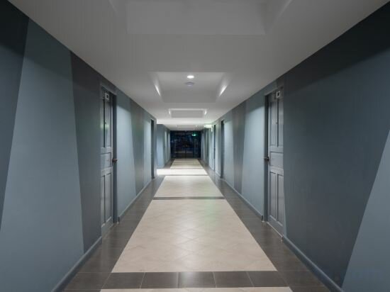 Фото Nora Lakeview Hotel