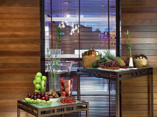 Фото Zeus Thessaloniki Lazart