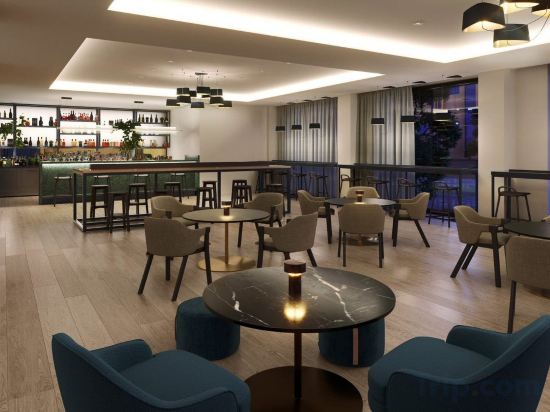 Фото Adina Apartment Hotel Cologne