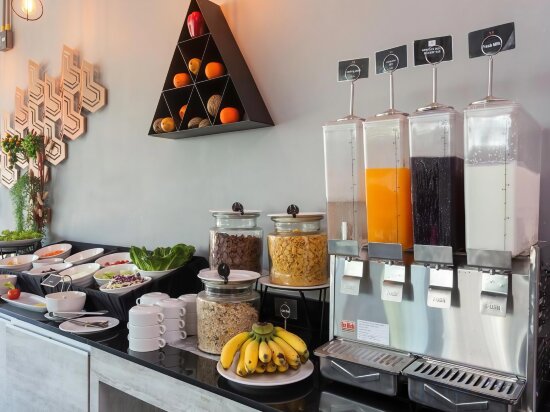 Фото Maya Phuket Airport Hotel