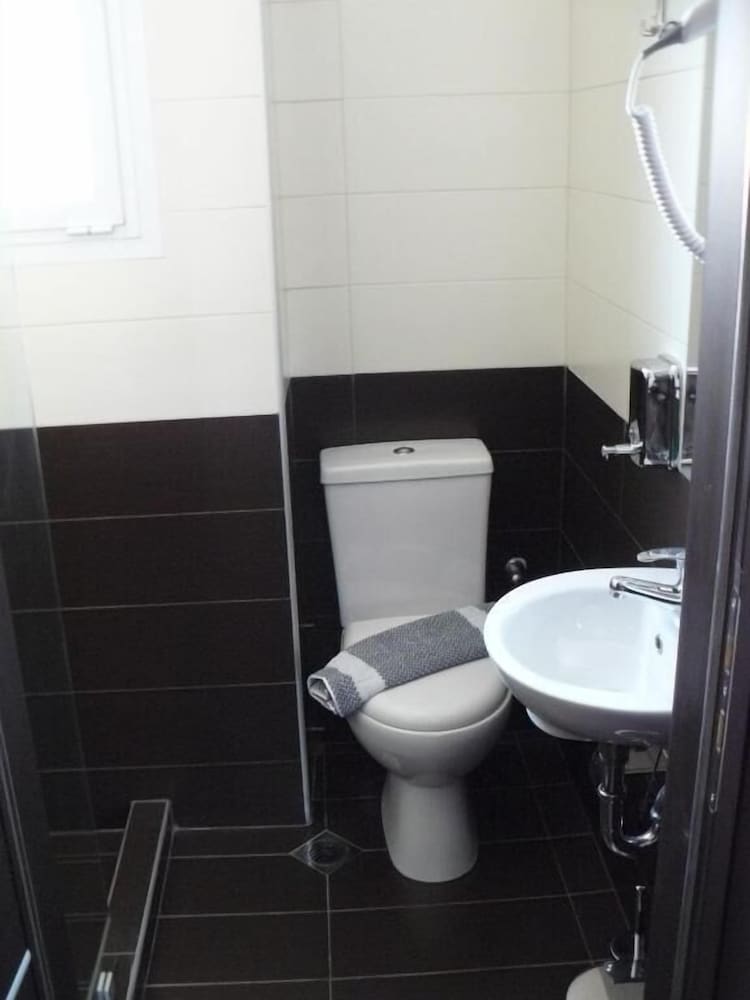 Фото Athens Choice