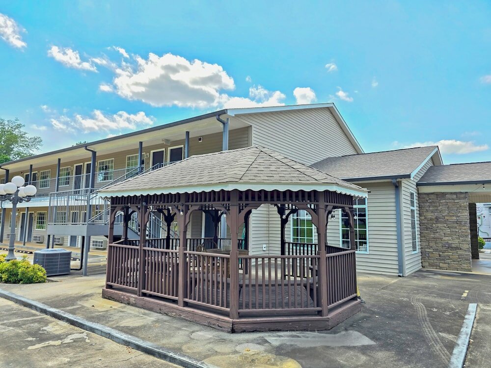 Фото Meriwether Country Inn