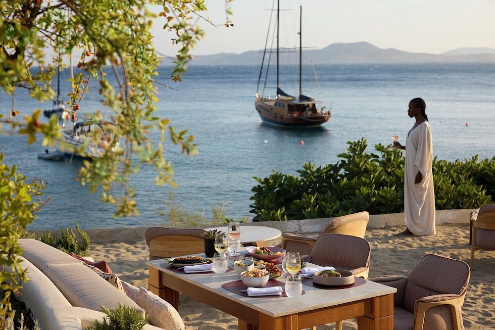 Фото Bill & Coo Coast Suites - Adults Only