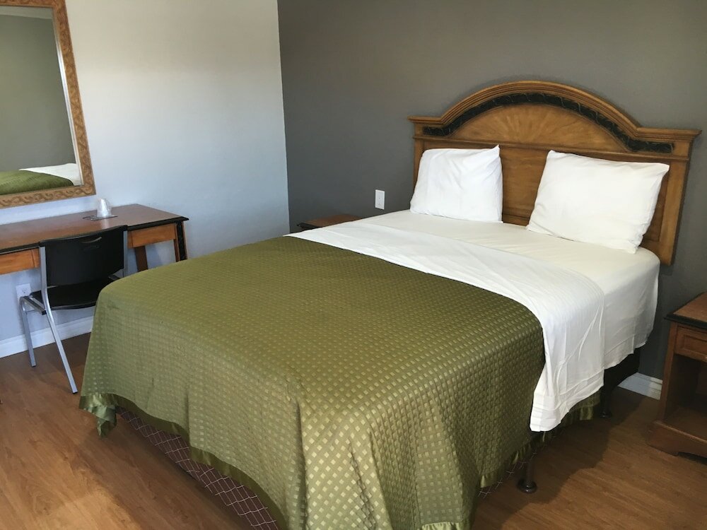 Фото Town House Motel