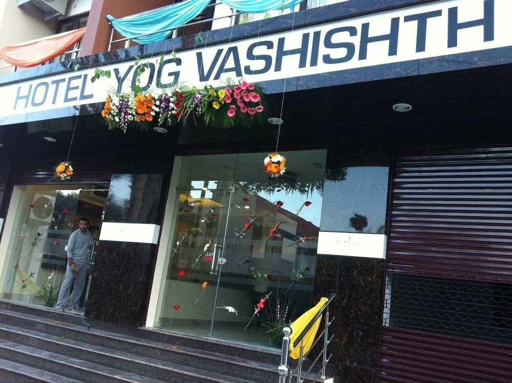 Фото Oyo 782 Hotel Yog Vashishth