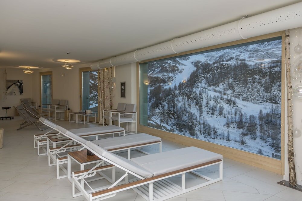 Фото White Angel Hotel