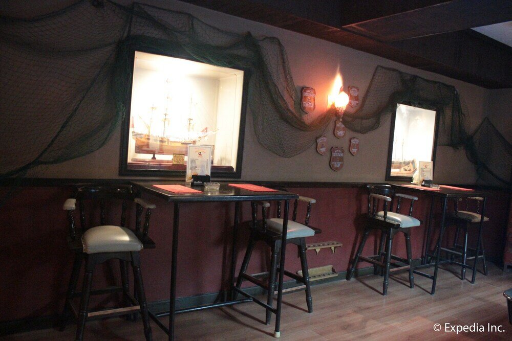 Фото Wild Orchid Beach Resort