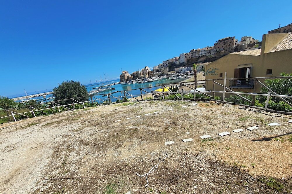 Фото Hotel Cala Marina