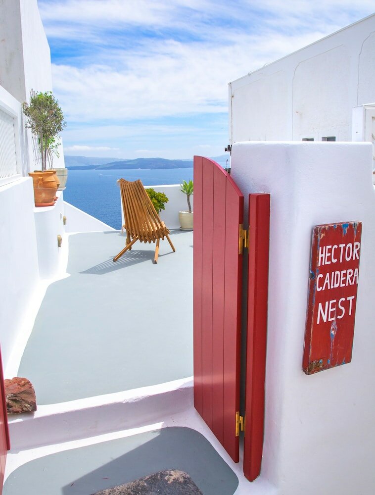 Фото Hector Cave House