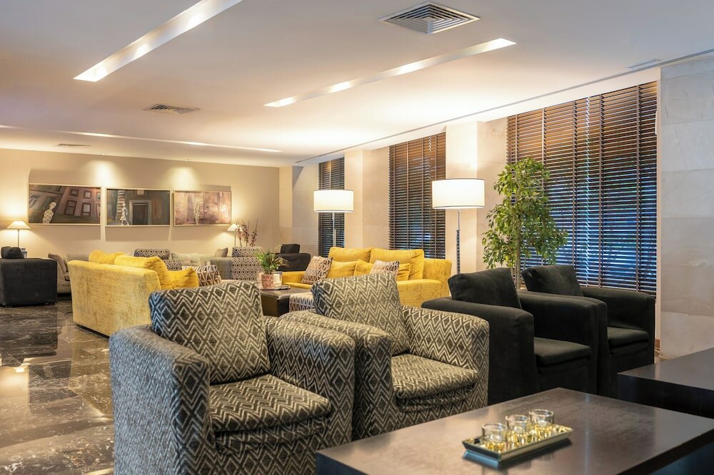 Фото The Athens Gate Hotel