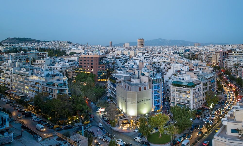 Фото отеля 2