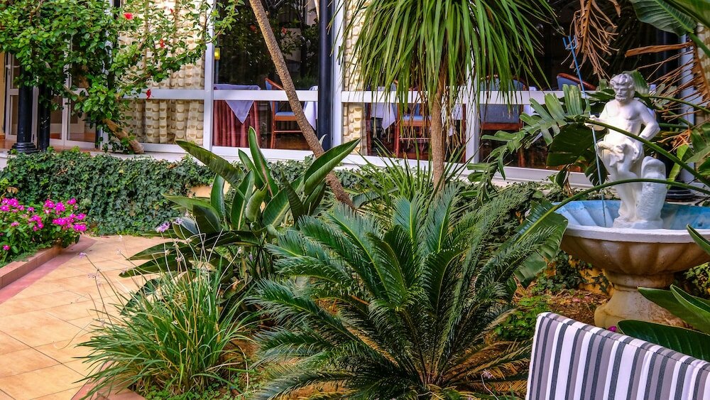 Фото Achillion Palace