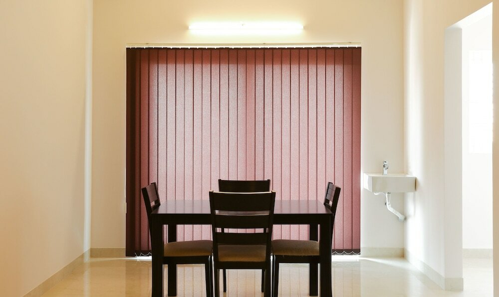 Фото Treebo Trend Hi Line Apartments