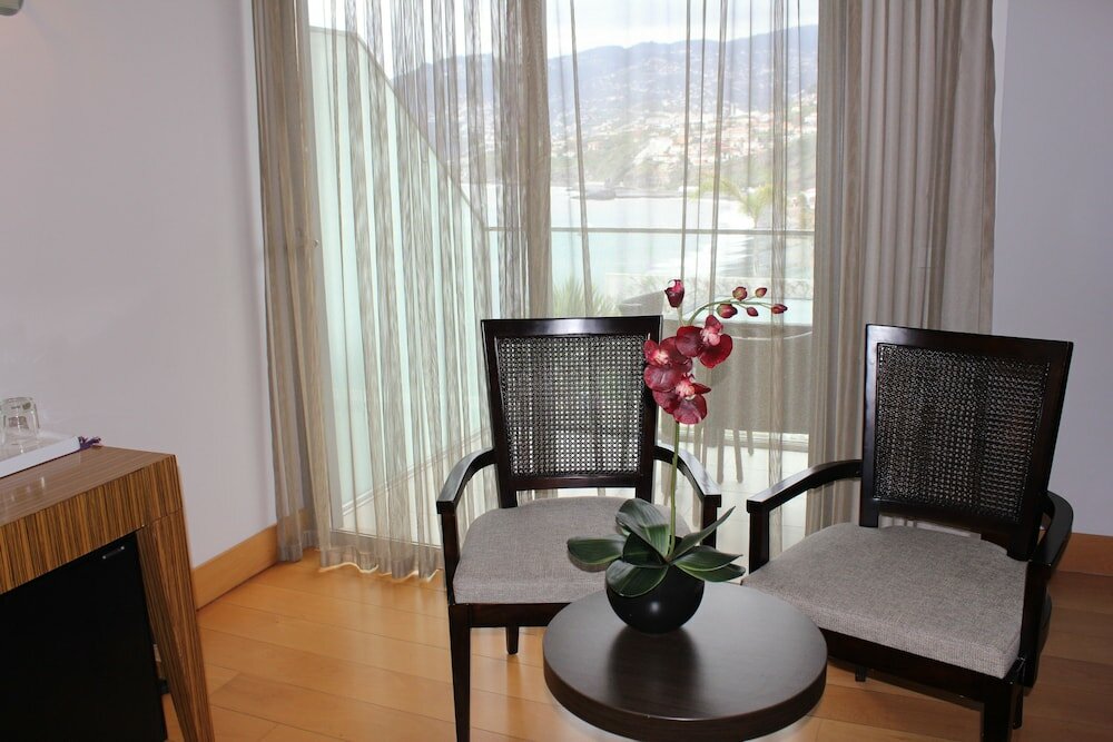 Фото Golden Residence Hotel