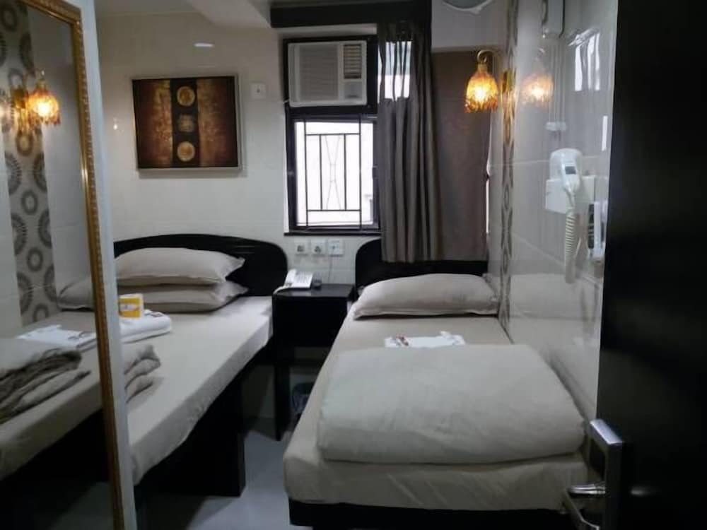 Фото Aashiana Hotel