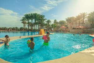 Гостиница Grand Rotana Resort & SPA 