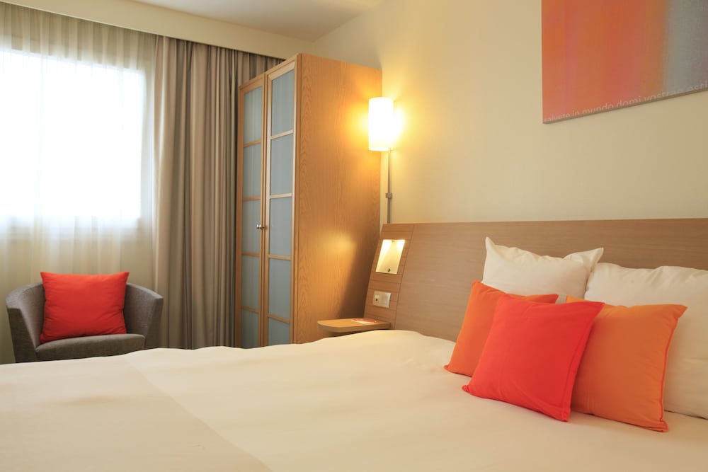 Фото Novotel Centre Nantes Bord de Loire