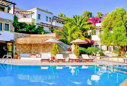 Внешний вид отеля 4reasons Hotel+Bistro в Бодруме, фото 1