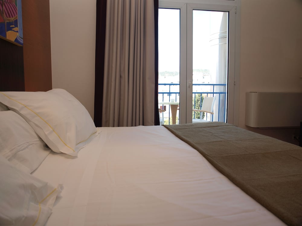 Фото Platjador Hotel