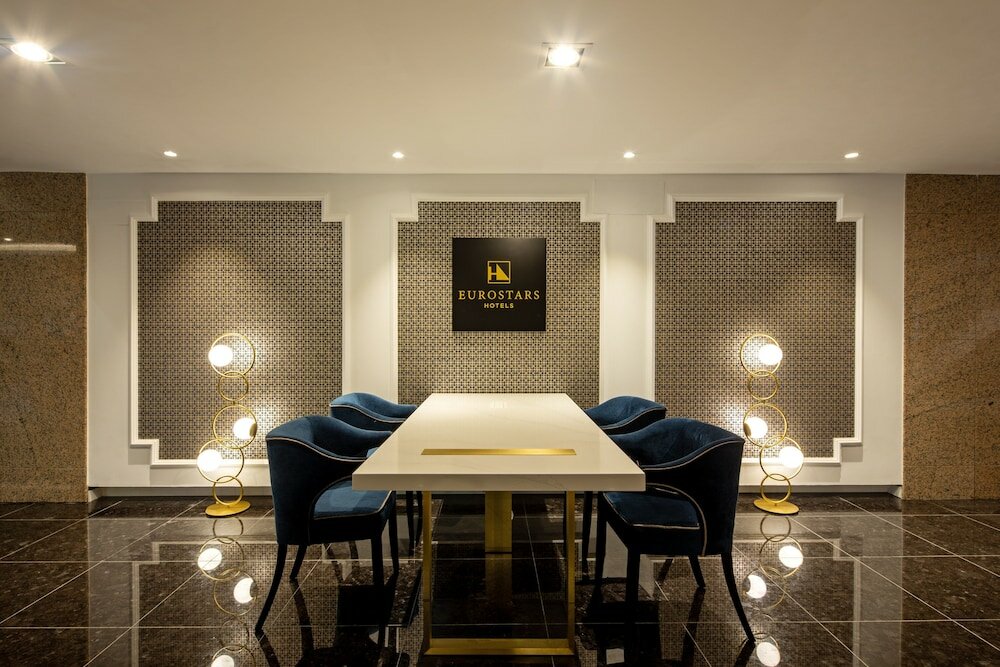 Фото Eurostars Gran Hotel Lugo