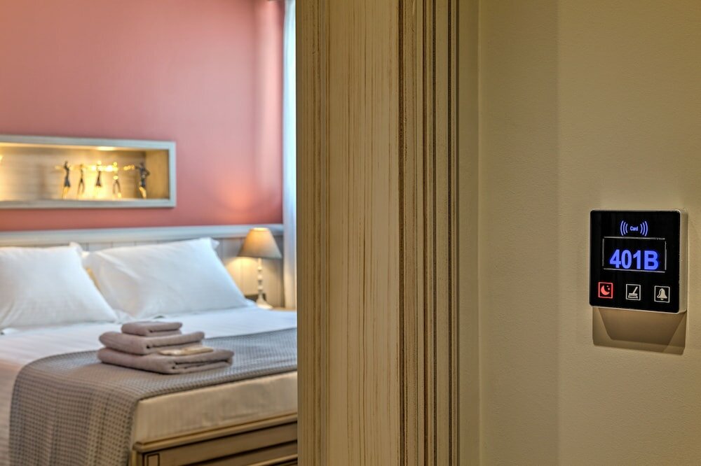 Фото Estia Boutique Apartments