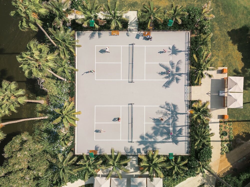 Фото La Jolla Beach and Tennis Club