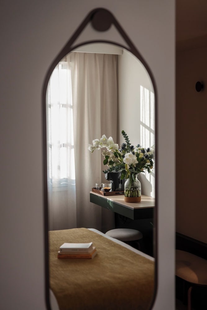 Фото Saint Nicolas Hotel