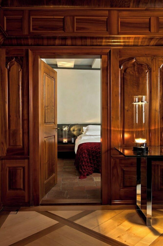 Фото Widder Hotel