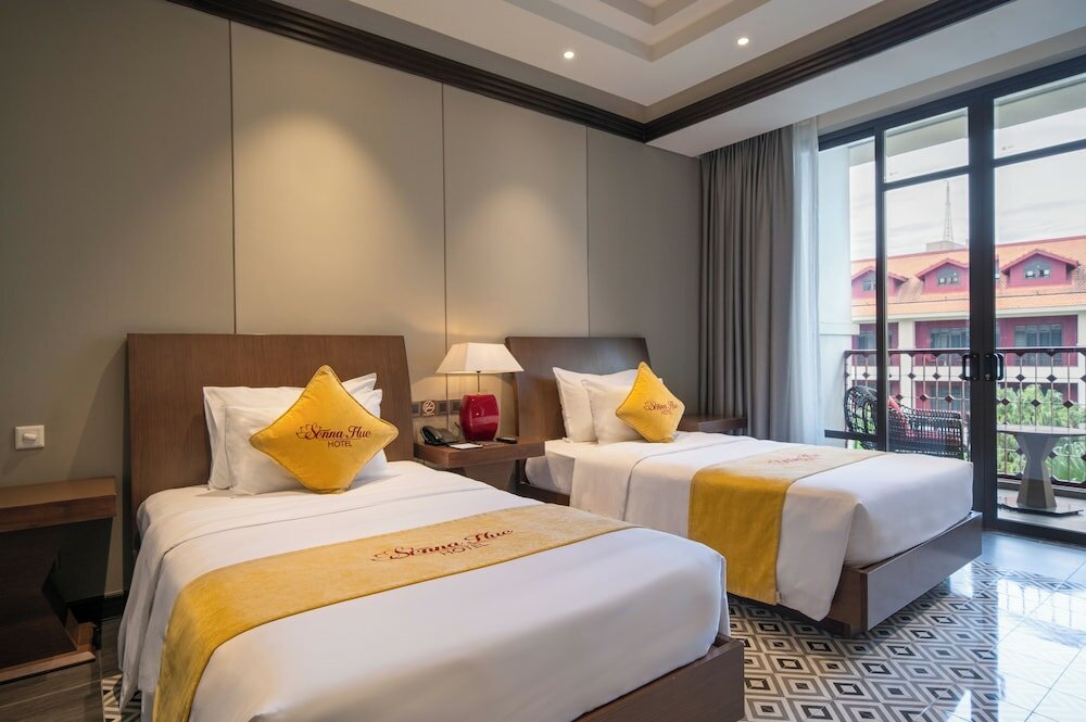 Фото Senna Hue Hotel