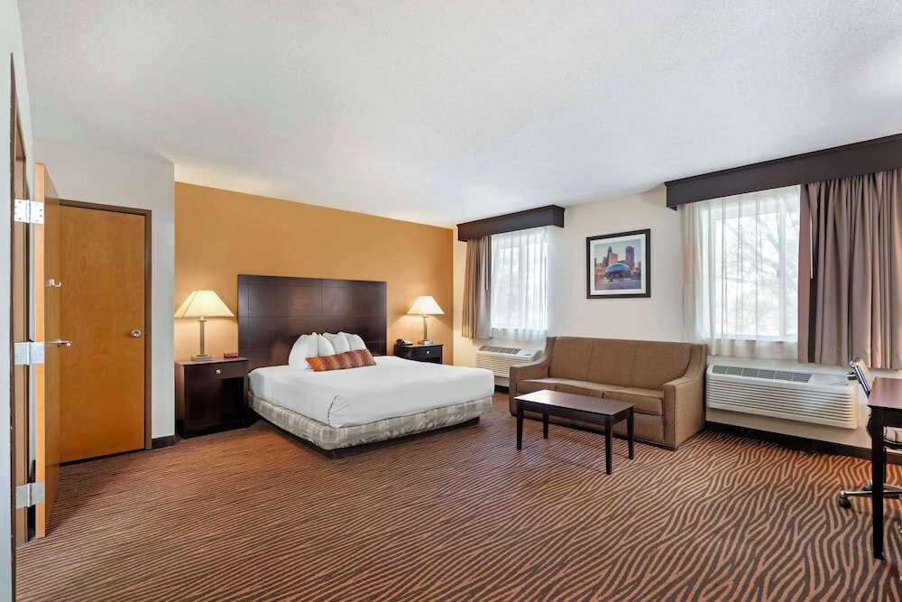 Фото Best Western Des Plaines Inn