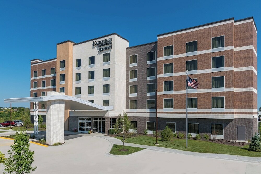 Фото Fairfield Inn & Suites by Marriott Chicago Schaumburg