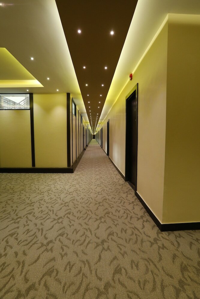 Фото United Business Hotel