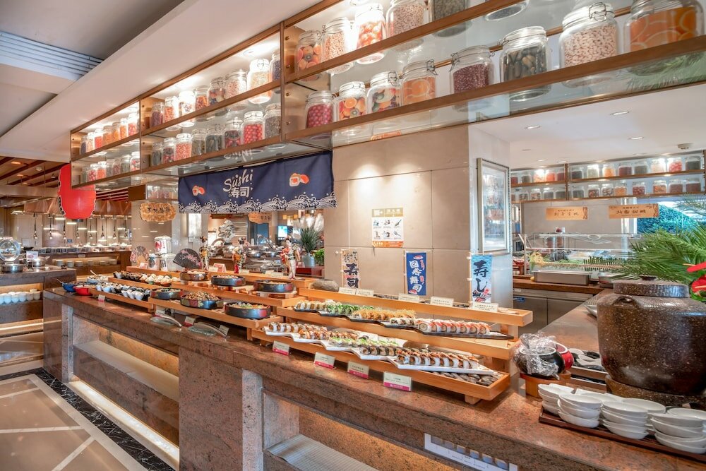 Фото Qingdao Seaview Garden Hotel