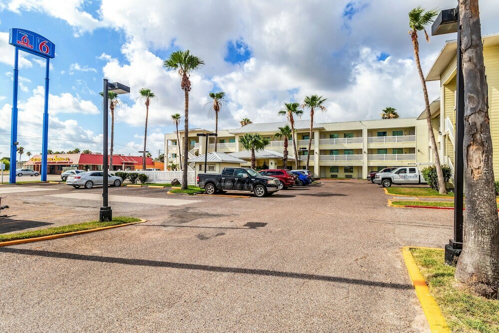 Фото Motel 6 Corpus Christi, Tx – North