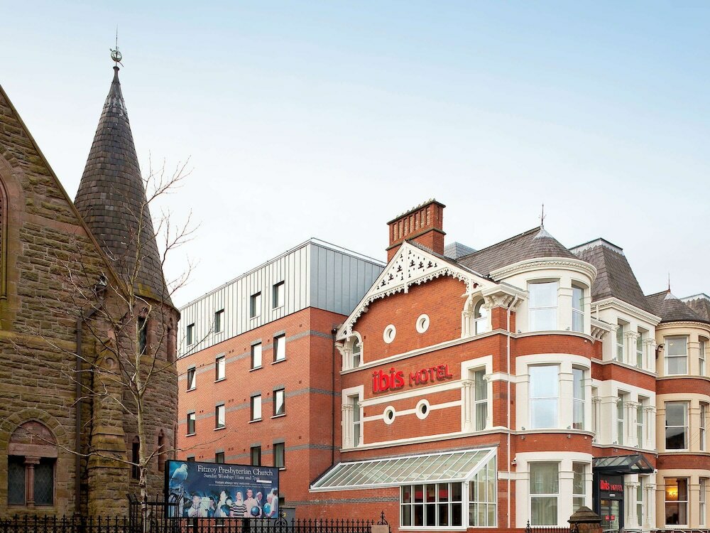 Фото Ibis Belfast Queens Quarter