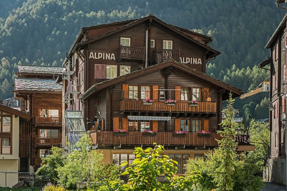 Фото Hotel Alpina